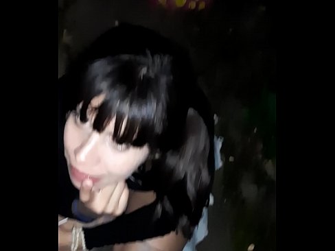 ❤️ Tänaval paisunud peenise vastu kommi eest ❤️❌ Pornovideo at us ❌❤